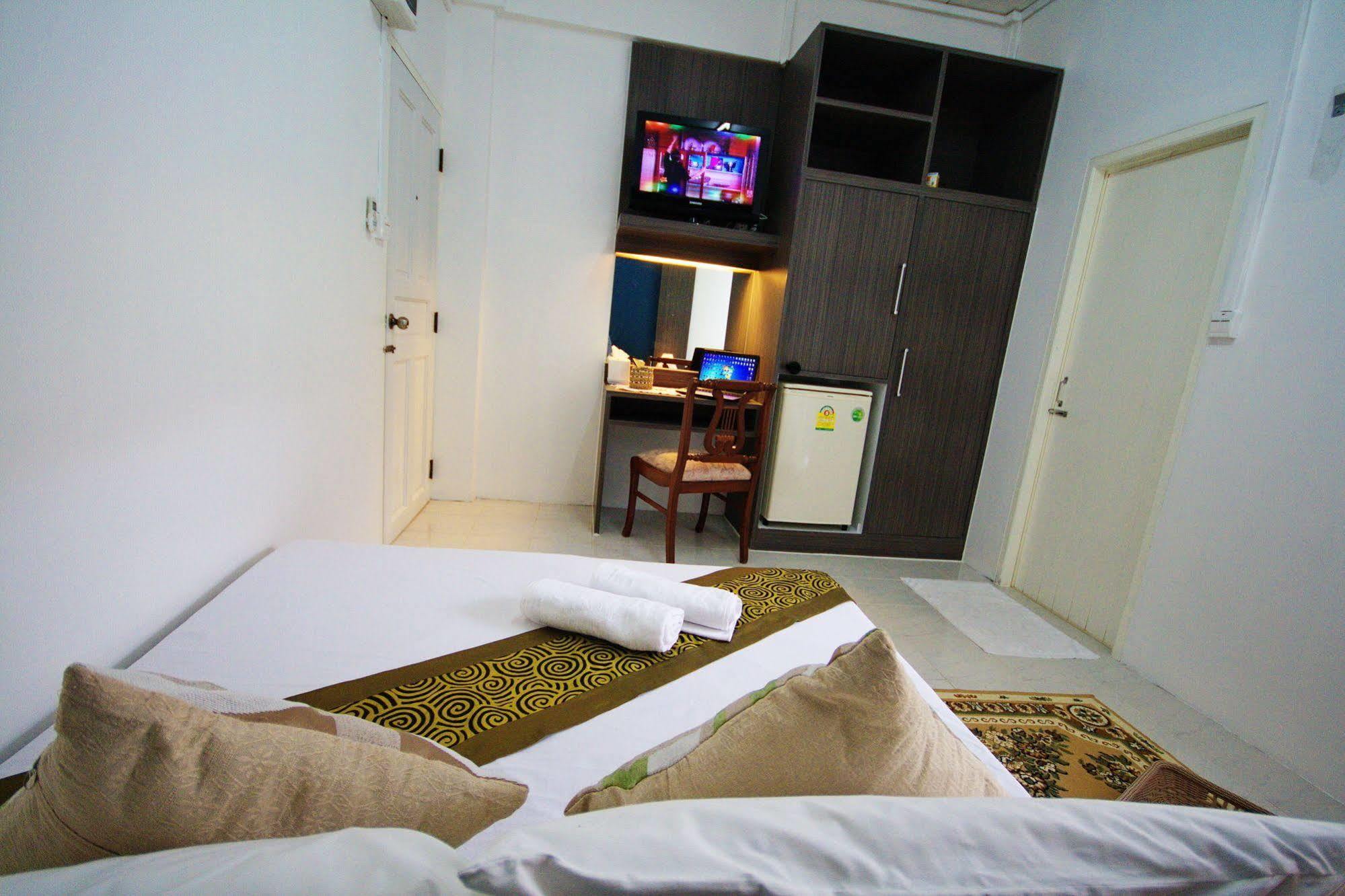 Riski Residence Bangkok-Noi - Wasit Apartment Extérieur photo